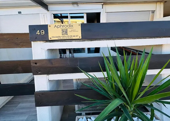 Aphrodix Village Naturiste * Agde